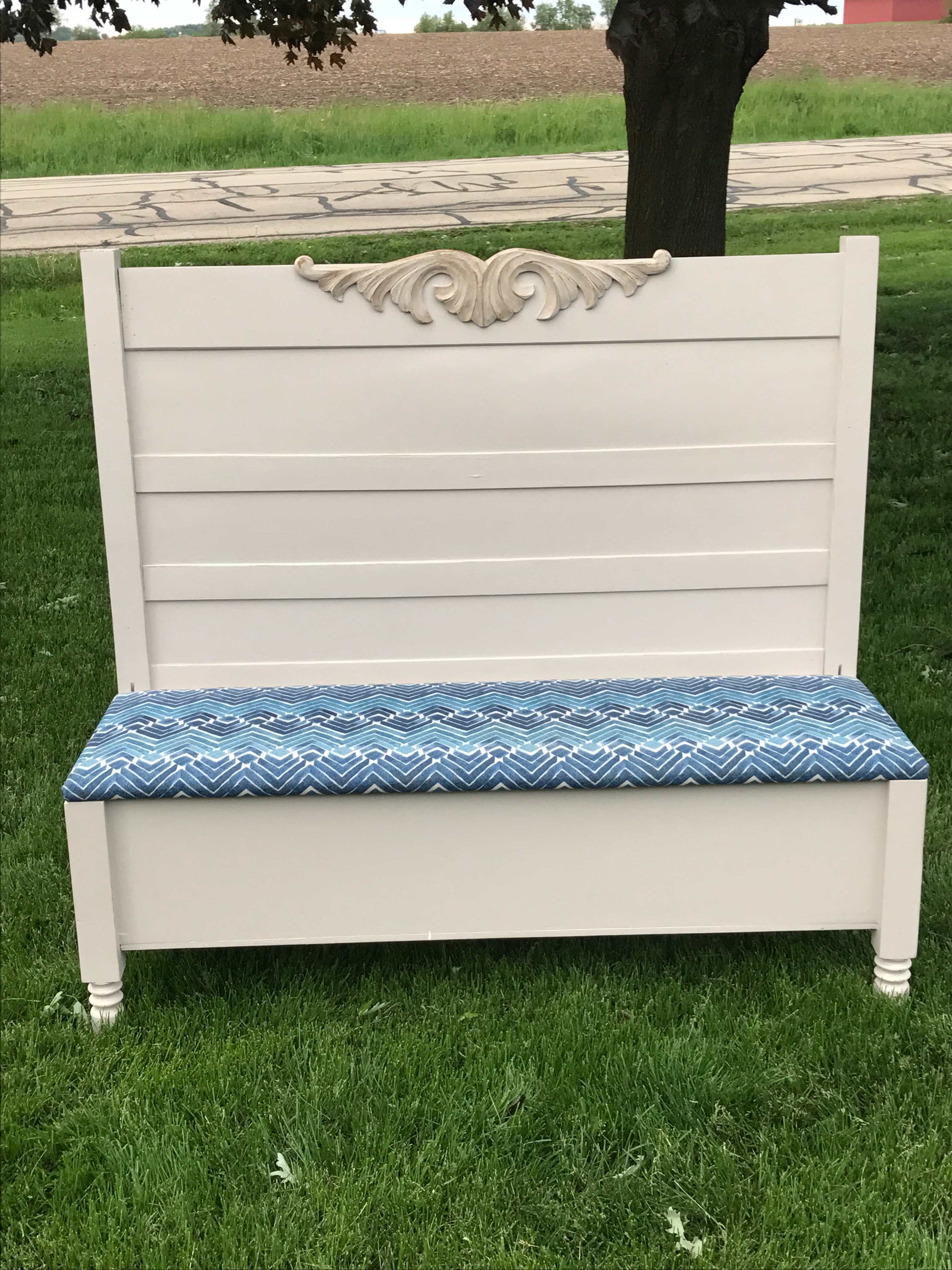 Custom woodworking piece